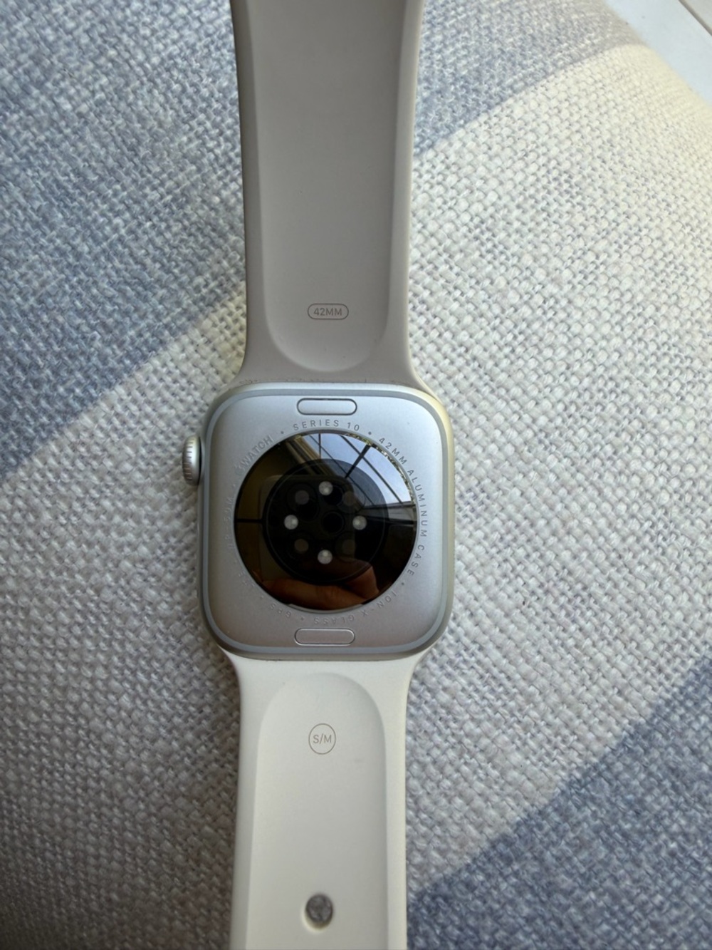 Apple Watch Series 10 Silver Aluminum Case with White Sport Band - 42mm - Picture 2 of 6